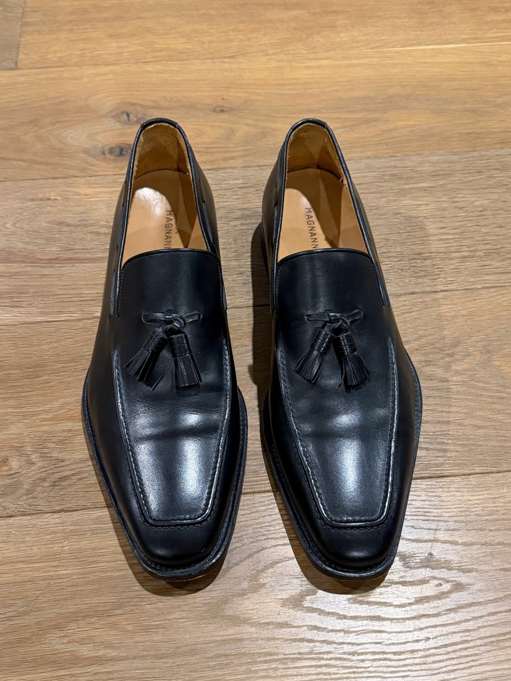 Magnanni Black Leather Tassel Loafers Men’s Size 11M